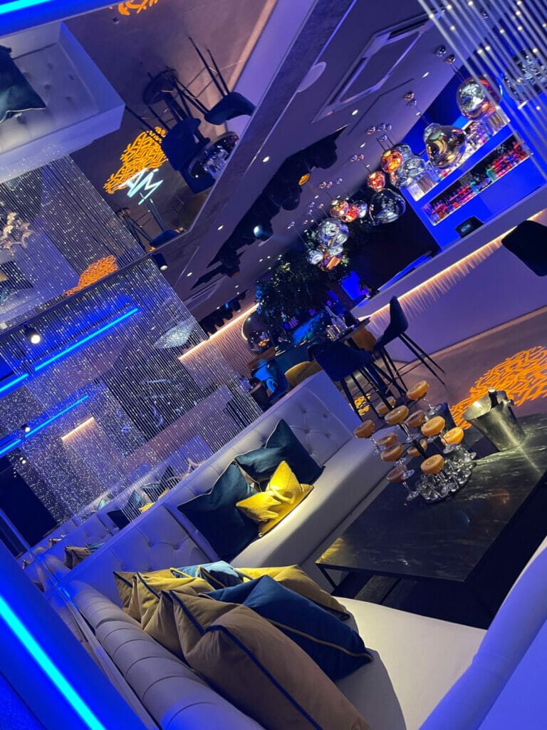 Curtain made from fibre optic sparkle fibre